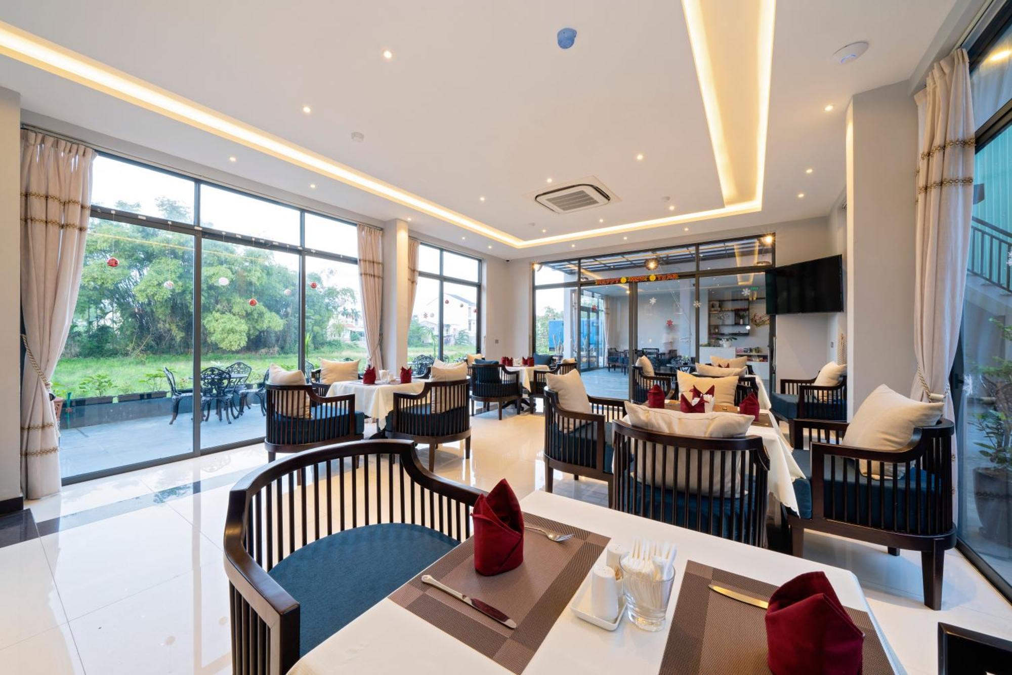 Eco Lux Riverside Hotel & Spa Hoi An Bagian luar foto