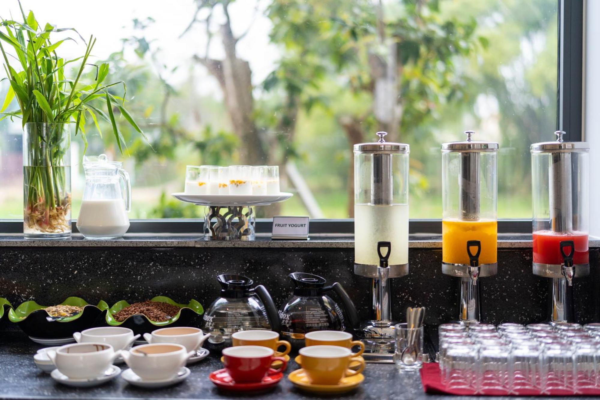 Eco Lux Riverside Hotel & Spa Hoi An Bagian luar foto
